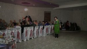 ТАНЕЦ - ПОДАРОК ДЛЯ МОЛОДОЖЕНОВ
