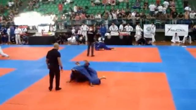 1º Luta Gabriel Bosquê 2º Open de Jiu-Jítsu Valinhos смотреть онлайн