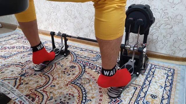 Как научиться быстро играть на басс-барабане смотреть онлайн