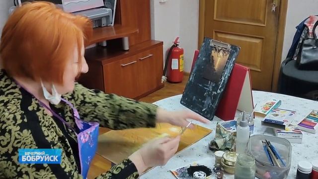 Картины за 60. Бобруйские пенсионеры учатся хорошо рисовать смотреть онлайн