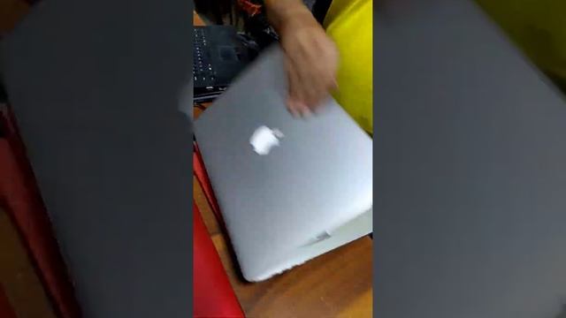 MacBook Pro A1502 laptop keyboard replacement cost | MacBook Pro Repair in Delhi & Gurgaon