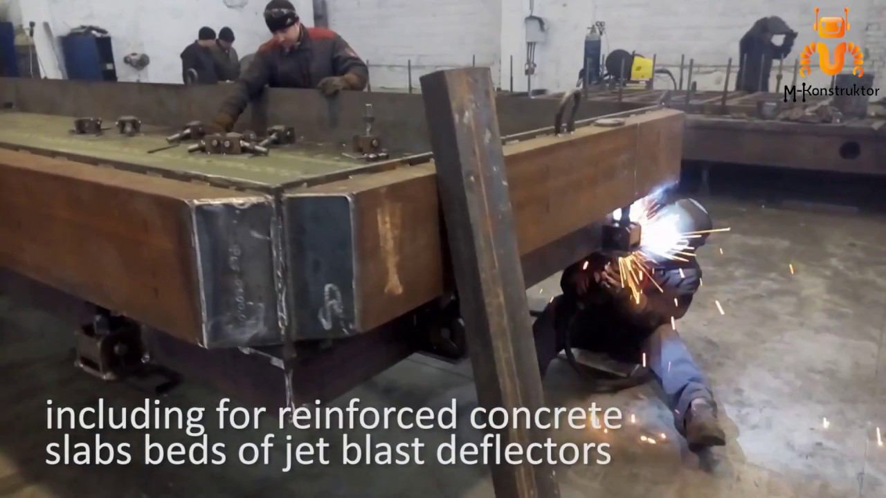 Jet blast deflector