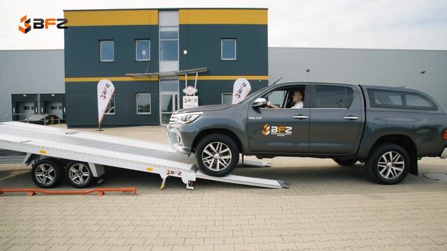 Mercedes Sprinter 907 519 CDI + trailer BFZ-K35/51 смотреть онлайн