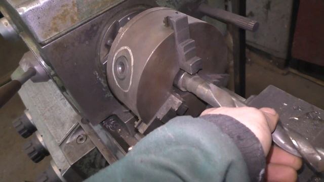 Ниссан Тирано 2 ремонт кузова ч.2 (ремонт кронштейнов крепления подушек)Nissan Terrano смотреть онлайн