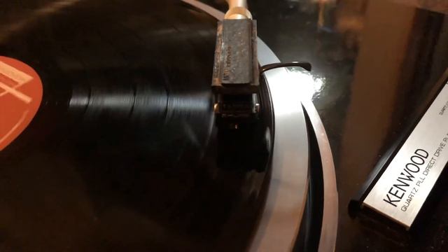 KENWOOD(旧TRIO) KP-1100 (Luxman L-560 Coral X-Ⅴ) レコードプレーヤー比較動画 смотреть онлайн