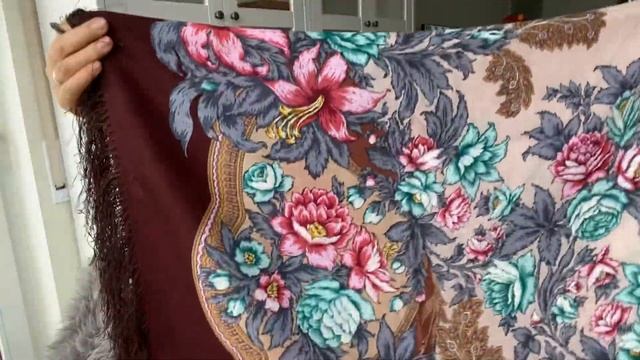 Продолжаю показ своих Павловопосадских платков ? и Палантин Диво Olga Kirchgessner смотреть онлайн