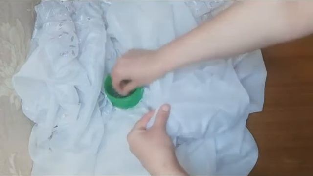 КАК УШИТЬ ТЮЛЬ ПО ДЛИНЕ, НЕ СРЕЗАЯ АЖУРНЫЙ НИЗ, И НЕ СРЕЗАЯ ШТОРНУЮ ЛЕНТУ #какукоротитьтюль
