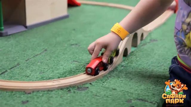 Рекламный ролик детского центра "Сафари Парк" смотреть онлайн