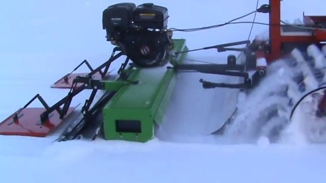 MINI RATRAK-SNEŽNA FREZA ZA KOMPAKTNI SNEG смотреть онлайн