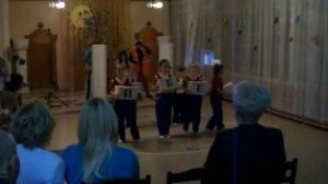 Танец с Кубиками на юбилее детского сада