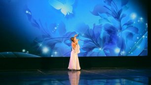 Анастасия Алиханова – в концертной программе «Возрождение. Развитие. Процветание». Танец «Порхание»