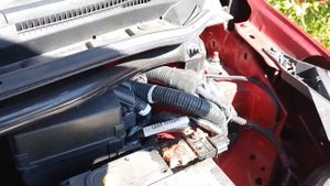 How to Open Nissan Note Hood / Bonnet Mk2 2012-2018 (Non Broken)