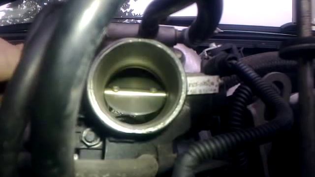 Дроссельная заслонка Шеви Нива смотреть онлайн