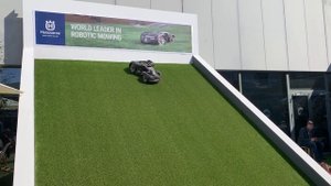 Husqvarna Automower 435X AWD