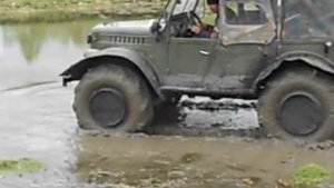 Тест по грязи.Газ 69 на колесах от  телеги К-700