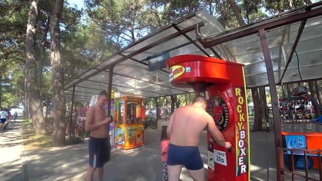 Удар у пацана хлеще чем Флойда Мейвезер смотреть онлайн