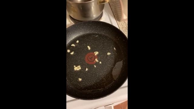 КАК ПРИГОТОВИТЬ КУРИНУЮ ГРУДКУ(ФИЛЕ) НА СКОВОРОДКЕ ЗА 5 МИН! смотреть онлайн