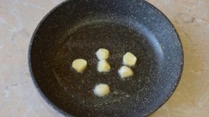 Рис жареный на сковороде