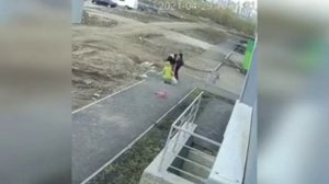 В Уфе ребенок упал в конализационный колодец 2021г.