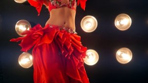 Зажигательный восточный танец живота