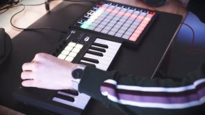 Launchkey Mini and Launchpad X Ableton Live Looping Performance / 03-08-2021