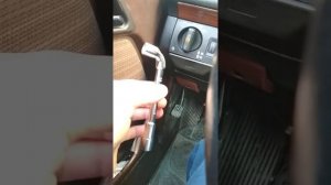 Замена главного цилиндра сцепления Мерседес 124.
