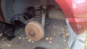 КАК ПОМЕНЯТЬ КОЛЕСО НА МАШИНЕ