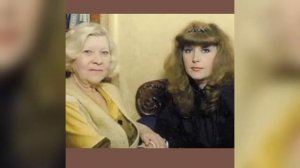 «Вы поклоном говорите Спасибо»: Клавдия Шульженко научила Аллу Пугачёву делать земной поклон