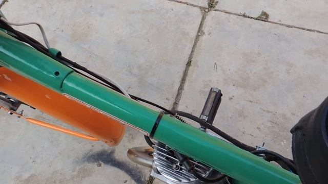 МОТО ВИКТОРА МЕНЯЮ ЦЕПЬ НА РИГИ 11 смотреть онлайн