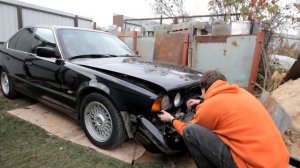 КАК СНЯТЬ ПЕРЕДНИЕ КРЫЛЬЯ НА БМВ Е34. МЕНЯЮ КРЫЛЬЯ