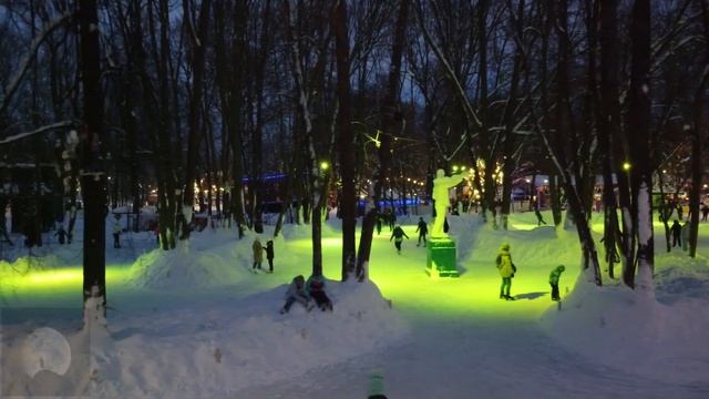 Парк 1 Мая, Нижний Новгород 2022 (new) смотреть онлайн