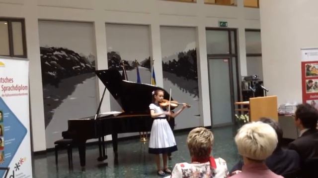 Ф.Шуберт. Бджілка смотреть онлайн