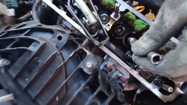 Замена маслосъёмных колпачков. ваз 2114 не снимая ГБЦ. смотреть онлайн