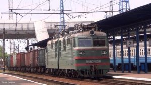 Движ поездов ► Станция Люботин - перегонка ЧС2, ДР1А, 2ТЭ116 | Южная железная дорога