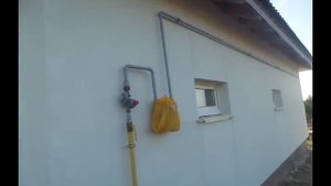 Нанесение камешковой штукатурки N 23К "КОРНИК". От компании Т А Й Ф У Н.