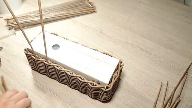 Универсальная КОРЗИНА  из бумажной лозы