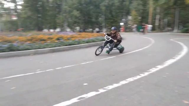 электро трайк смотреть онлайн