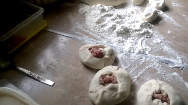 Первый день в деревне///деревенская сметана/баня смотреть онлайн