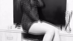 Мне душу скроили по странным лекалам ...