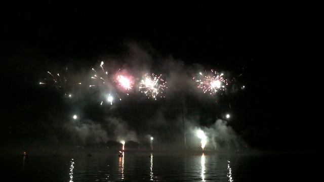 Салют на День Города в Астане. 6/07/14. смотреть онлайн