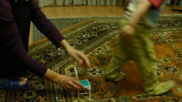 Прикол, неудачно присел, funny, смотреть онлайн