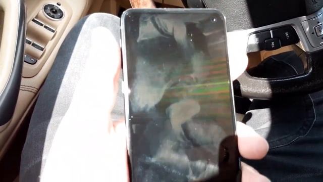 Из чего же Samsung делает флагман s10e? смотреть онлайн