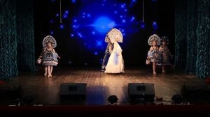 Театр моды "Бомонд". г. Сафоново, Смоленская обл. Коллекция "RUSSIAN STYLE"