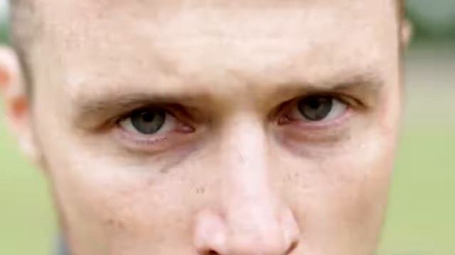 Как развлекалась средневековая молодёжь или техника фехтования на цвайхендерах (двуручных мечах)