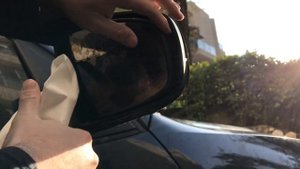 How to replace remove side mirror on e70 BMW X5