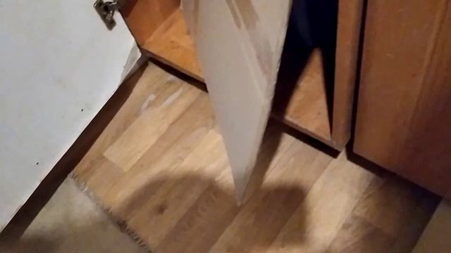 Ремонт (мелкий) вздутия кухонной мебели.