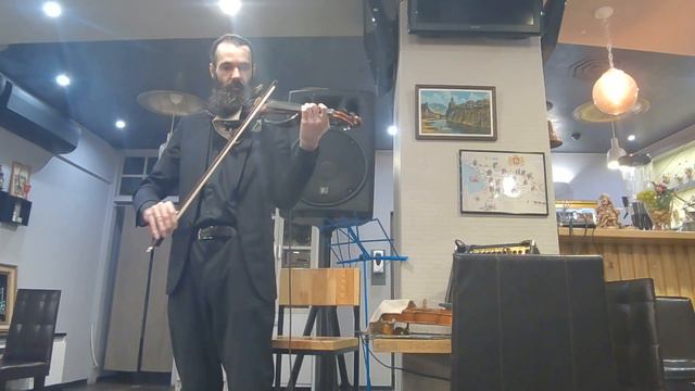 Чайковский мелодия оп.42 скрипка Tchaikovsky melody violin op.42 Kosta T на электро скрипке 2023040 смотреть онлайн