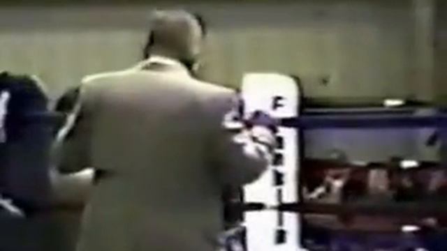 (Fight 6) Roy Jones Jr vs Billy Mitchem [1990-02-28] смотреть онлайн