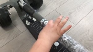 Micro Scooter Monster Kickboard Grey ?