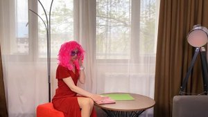 Моя МАМА ДИРЕКТОР Школы Богатая vs Бедная или Глупая против Ботанши / Скетч от НЮСЯ ТВ